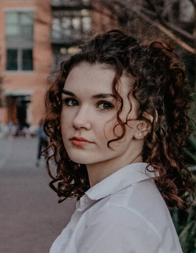 La Vernia • Victoria Miller